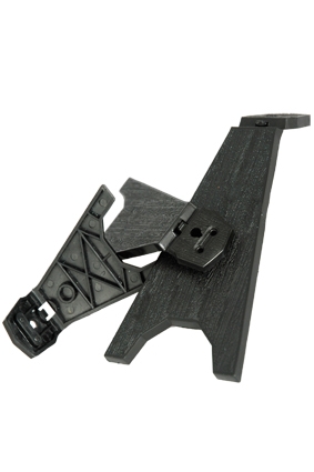 P124 - Držiak plastový výš. 8cm