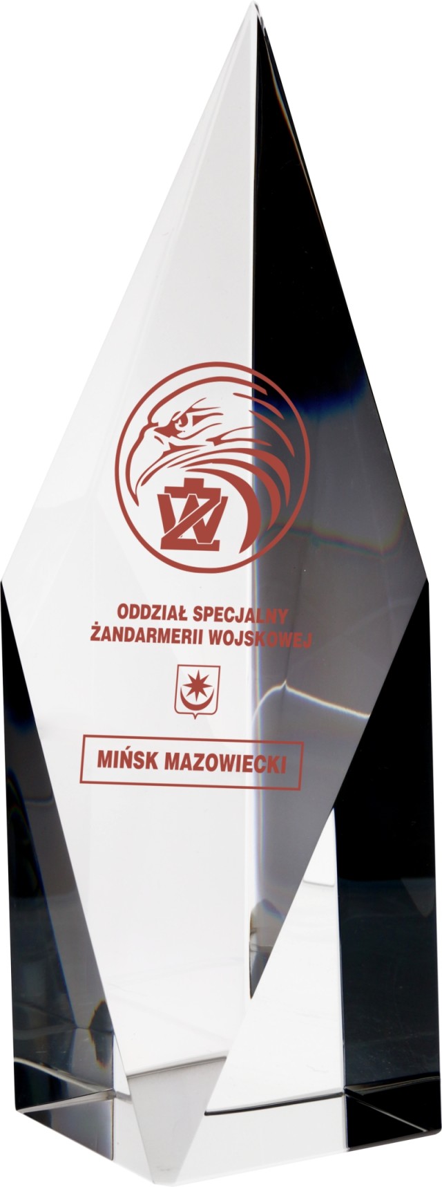 C058 - Sklenená trofej 25x6 cm + obal
