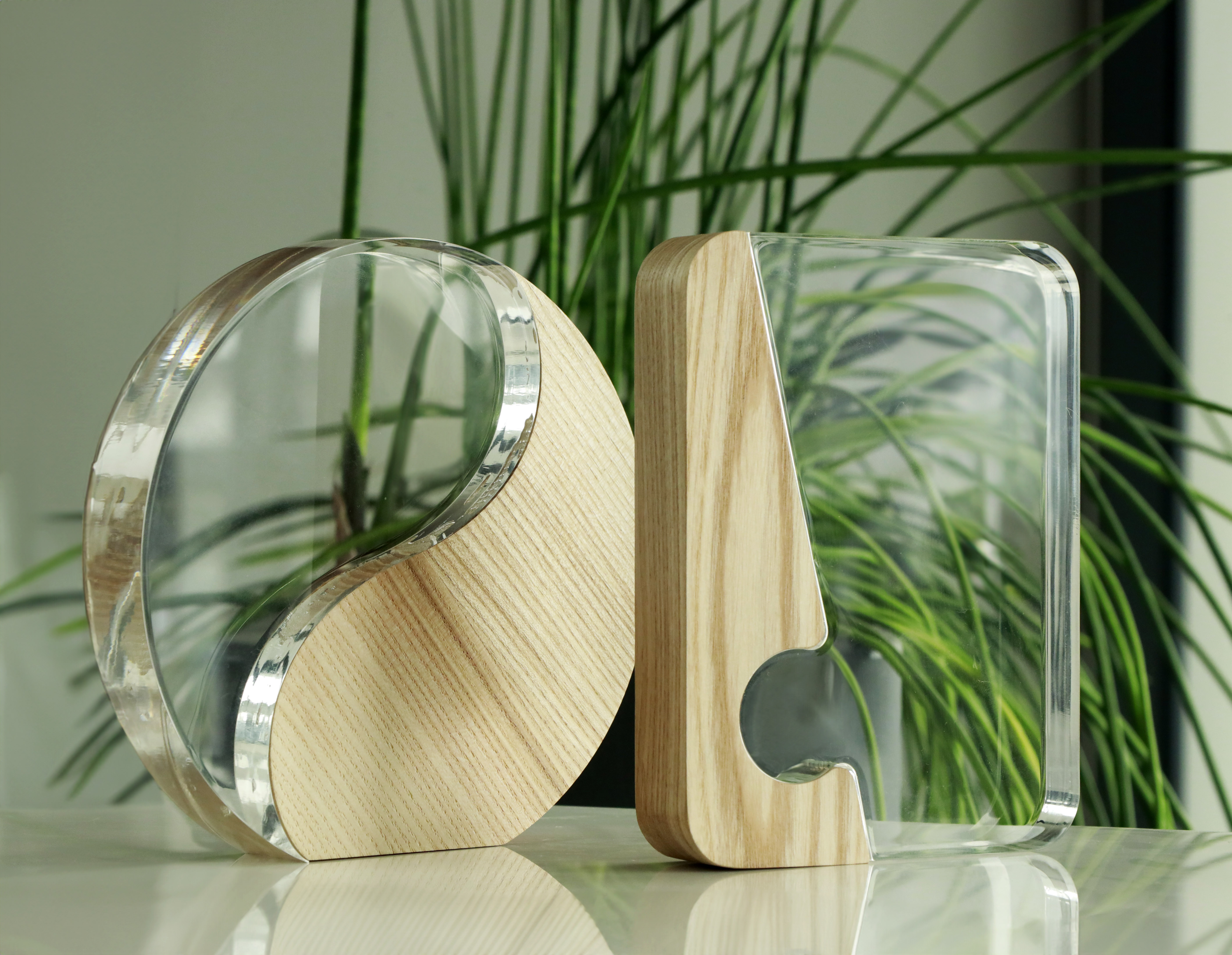 AW001 - Trofej akryl-drevo puzzle H-18 cm, hr.3 cm